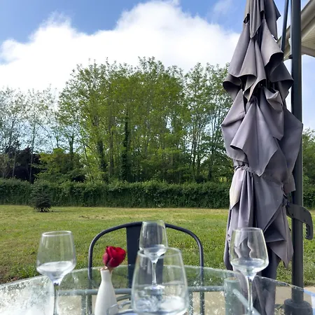 Maison Familiale Moderne Avec Grand Jardin A - Un Havre De Paix Pour Vos Holiday home