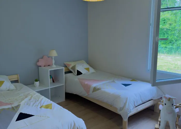 Σπίτι διακοπών Maison Familiale Moderne Avec Grand Jardin A - Un Havre De Paix Pour Vos Bommes